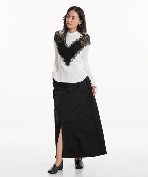 UNITED TOKYO(ユナイテッドトウキョウ)の「Vネックレースプルオーバー|ウォッシャブル/細見え/春服(Tシャツ/カットソー・レディース・ブルー/アイボリー・FREE)」の3枚目の写真