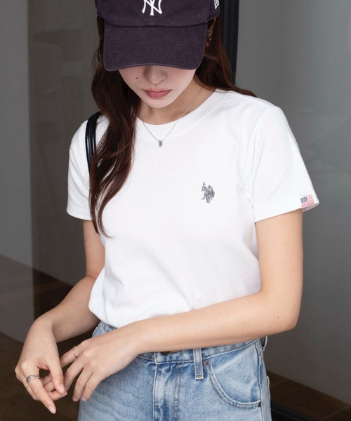 U.S. POLO ASSN.（ユーエスポロアッスン）の「∴WEGO/【26年春夏新作】U.S. POLO ASSN.別注コンパクトTシャツ（Tシャツ/カットソー・レディース・ライトピンク/ホワイト系その他5/ブラック/ライトイエロー/ネイビー/その他1/その他2/ホワイト/ライトグレー・SMALL/MEDIUM/LARGE）」の2枚目の写真