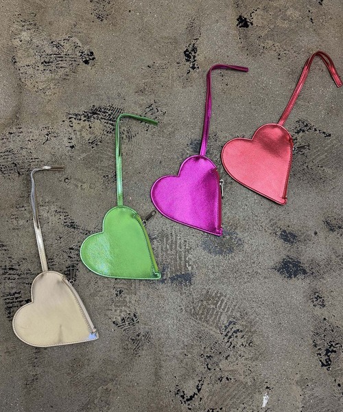 cheek(BAG)(チーク)の「heart pouch studs 2way shoulder / ショルダーバッグ(ショルダーバッグ・レディース・ブラック/グレー/パープル/カーキ・FREE)」の15枚目の写真