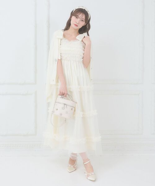 MAJESTIC LEGON（マジェスティックレゴン）の「フリルチュールロングワンピース（ワンピース・レディース・ホワイト系その他/ライトグリーン/アイボリー/ブラック・MEDIUM/SMALL）」の7枚目の写真