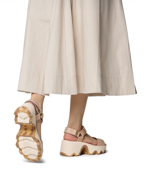 SOREL(ソレル)の「軽量 SOREL/ キネティック オーラ ワイストラップ /ソレル(サンダル・レディース・ベージュ/ホワイト/ブラック・24.5cm/23.0cm/23.5cm/26.0cm/25.5cm/25.0cm/24.0cm/22.5cm)」の8枚目の写真