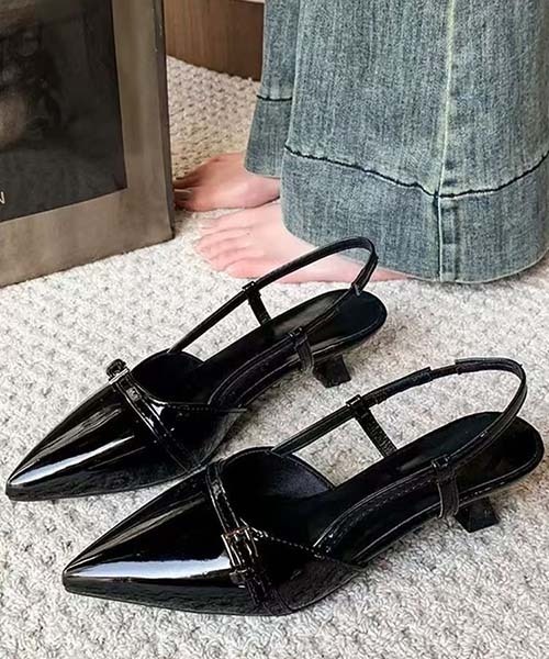 gossip!ロサンゼルス(ゴシップロサンゼルス)の「ポインテッドトゥ バックストラップパンプス エナメル バックル付き ローヒール レディース きれいめ 通勤 ブラック・ワインレッド 2 色展開(その他シューズ・レディース・ブラック/レッド・36/37/38)」の6枚目の写真
