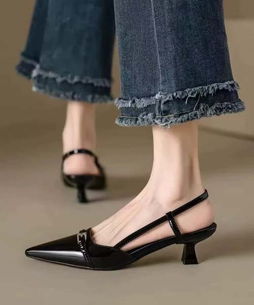 gossip!ロサンゼルス(ゴシップロサンゼルス)の「ポインテッドトゥ バックストラップパンプス エナメル バックル付き ローヒール レディース きれいめ 通勤 ブラック・ワインレッド 2 色展開(その他シューズ・レディース・ブラック/レッド・36/37/38)」の5枚目の写真