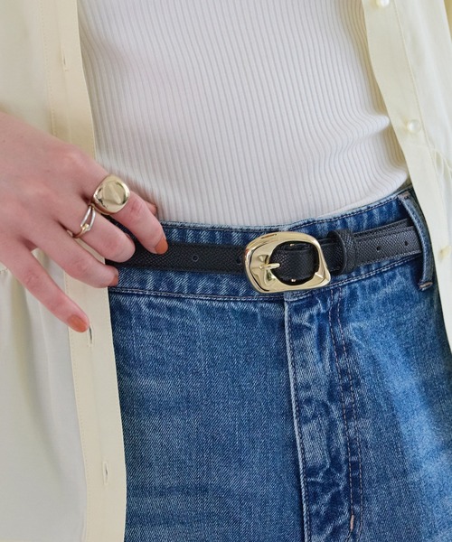 VIS(ビス)の「フラット18mm幅ニュアンス変形サークルバックルベルト(ベルト・レディース・キナリ/ダークブラウン/ブラック/ブラック系その他・FREE)」の2枚目の写真