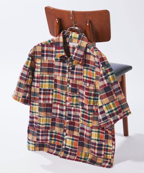JOURNAL STANDARD(ジャーナルスタンダード)の「パッチ マドラス チェック ボックス 半袖 シャツ(シャツ/ブラウス・メンズ・ネイビー/ベージュ・LARGE/MEDIUM)」の1枚目の写真