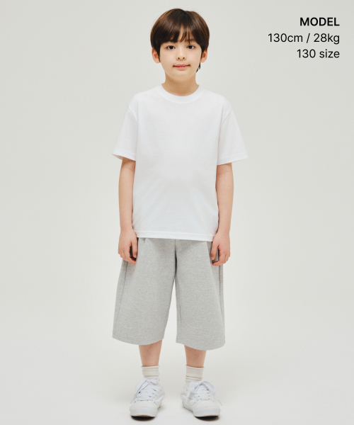 MUSINSA STANDARD KIDS（ムシンサスタンダードキッズ）の「ダブルニットワンタックロングバミューダスウェットパンツ [ミディアムグレー]（その他パンツ・レディース・その他・130/140/150/160/110/120）」の2枚目の写真