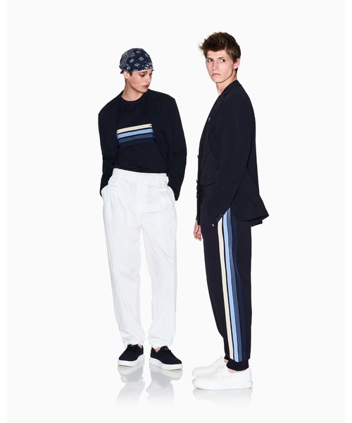 ARMANI EXCHANGE（アルマーニエクスチェンジ）の「【A|X アルマーニ エクスチェンジ】グログランテープディテール スウェットジョガーパンツ（スウェットパンツ・メンズ・ダークネイビー・X-SMALL/X-LARGE/SMALL/MEDIUM/LARGE）」の4枚目の写真