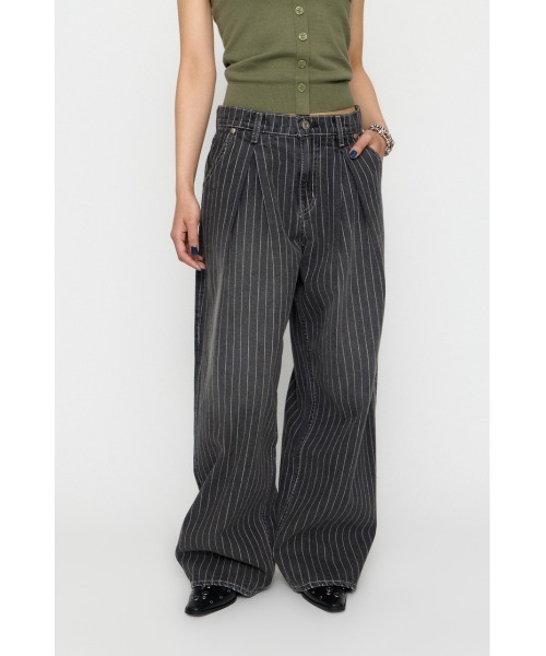 LAGUA GEM（ラグアジェム）の「STRIPE TUCK WIDE デニム（デニムパンツ