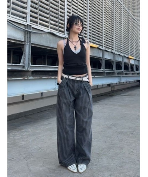 LAGUA GEM(ラグアジェム)の「STRIPE TUCK WIDE デニム(デニムパンツ・レディース・グレー/ブラック・22inch/23inch/24inch/25inch/26inch)」の20枚目の写真