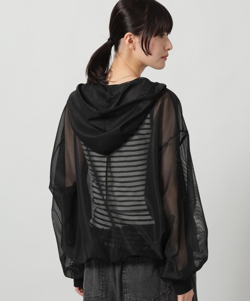 LAKOLE（ラコレ）の「メッシュZIPパーカー / 664837（パーカー・レディース・サンドグレー/アイボリー/ブラック・LARGE/MEDIUM）」の21枚目の写真