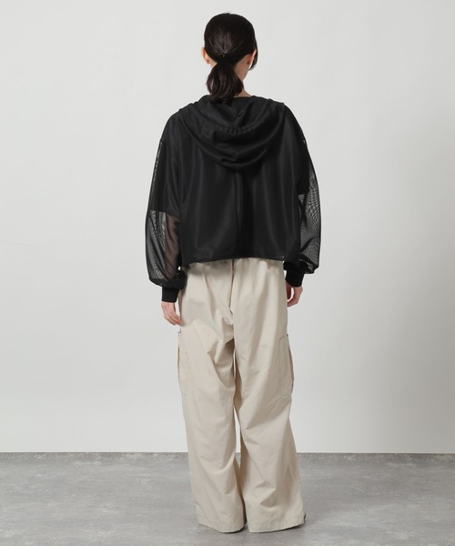 LAKOLE（ラコレ）の「メッシュZIPパーカー / 664837（パーカー・レディース・サンドグレー/アイボリー/ブラック・LARGE/MEDIUM）」の13枚目の写真