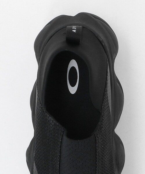 OAKLEY(オークリー)の「<OAKLEY> イオンシフト スニーカー(スニーカー・メンズ・ブラック・10/9/8)」の11枚目の写真