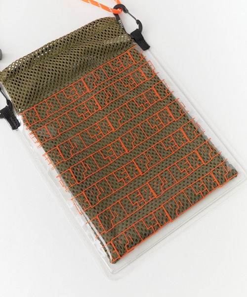 POLeR（ポーラー）の「POLeR/ポーラー HIGH&DRY PVC MESH SACOCHE 2026年春夏（ショルダーバッグ・メンズ・ブラック/グレー/オリーブ・ONE SIZE）」の8枚目の写真