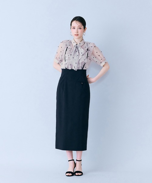 Audie a Muses(オーディアミューズ)の「ショルダーストラップ付きタイトスカート(スカート・レディース・ネイビー/ブラック・36/38/40)」の4枚目の写真