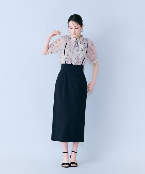 Audie a Muses(オーディアミューズ)の「ショルダーストラップ付きタイトスカート(スカート・レディース・ネイビー/ブラック・36/38/40)」の8枚目の写真