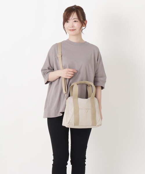 one'sterrace(ワンズテラス)の「JOUET ジョエット 収納アドバイザー監修ボストン(ボストンバッグ・レディース・ベージュ系8/ブラック系8/グレー系4・99)」の5枚目の写真