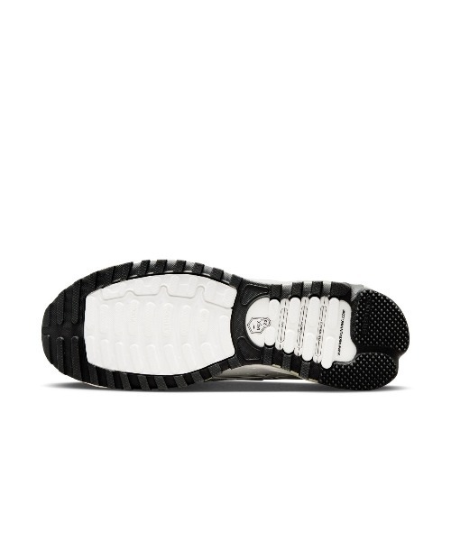 NIKE(ナイキ)の「NIKE Air Max TL 2.5(ナイキ エア マックス TL 2.5)(スニーカー・メンズ・ホワイト系・29cm/28.5cm/28cm/27.5cm/24.5cm/24cm/23.5cm/23cm/25cm/25.5cm/26cm/26.5cm/27cm)」の6枚目の写真
