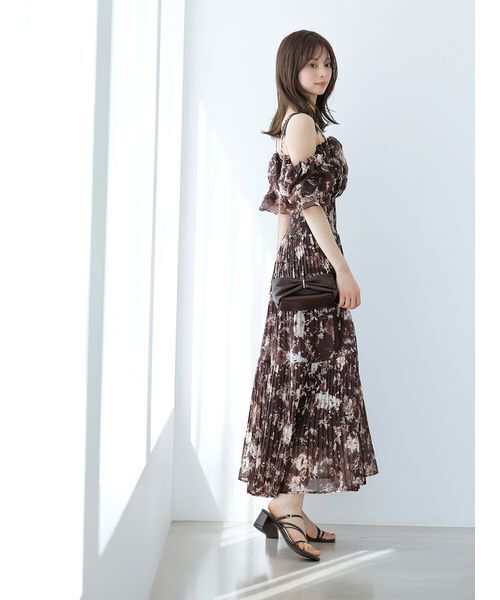 SNIDEL(スナイデル)の「ストラップバリエミュール(サンダル・レディース・ホワイト/ブラウン/クリア/ブラック・S/M/L)」の19枚目の写真