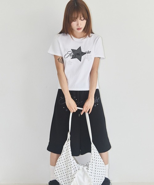 as you are(アズユーアー)の「ASUR/スターパッチクロップTシャツ(Tシャツ/カットソー・レディース・チャコールグレー/ホワイト/ブラック・FREE)」の13枚目の写真