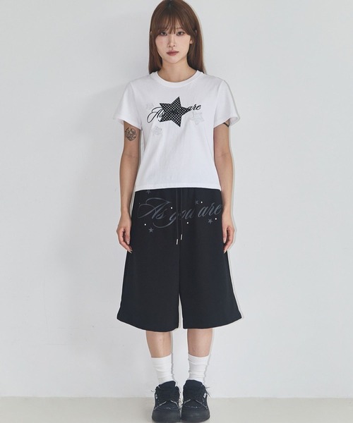 as you are(アズユーアー)の「ASUR/スターパッチクロップTシャツ(Tシャツ/カットソー・レディース・チャコールグレー/ホワイト/ブラック・FREE)」の17枚目の写真