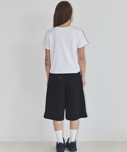 as you are(アズユーアー)の「ASUR/スターパッチクロップTシャツ(Tシャツ/カットソー・レディース・チャコールグレー/ホワイト/ブラック・FREE)」の19枚目の写真