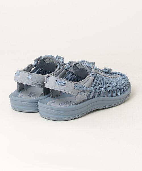 KEEN(キーン)の「UNEEK / ユニーク / レディース スニーカーサンダル(スニーカー・レディース・ライトブルー・26cm/25.5cm/25cm/24.5cm/24cm/23.5cm/23cm/22.5cm)」の2枚目の写真