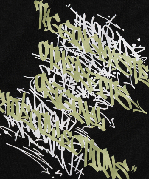 OTHERFITS（アザーフィッツ）の「アーバングラフィティレタリング半袖Tシャツ（ブラック）（Tシャツ/カットソー・メンズ・その他・SMALL/MEDIUM/LARGE/X-LARGE/2XL）」の2枚目の写真