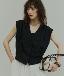 V-neck Tuck Vest / Vネックタックベスト