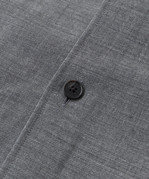 ATON(エイトン)の「ATON(エイトン) TWIST WOOL GAUZE LOOSE FIT SHIRT(シャツ/ブラウス・メンズ・チャコールグレー・4/6)」の3枚目の写真