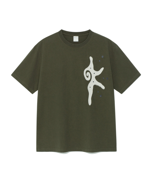 THECOLDESTMOMENT(ザコールデストモーメント)の「TCM sun patch T (khaki)(Tシャツ/カットソー・レディース・その他・MEDIUM/LARGE/SMALL)」の2枚目の写真