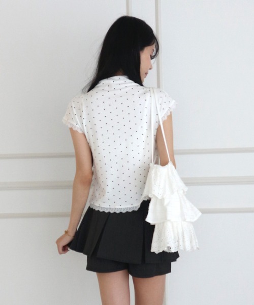 ALLuRing ChaRm(アリュリングチャーム)の「French Sleeve Dot Lace T-Shirt / フレンチスリーブ ドットレースTシャツ(Tシャツ/カットソー・レディース・ホワイト・FREE)」の4枚目の写真
