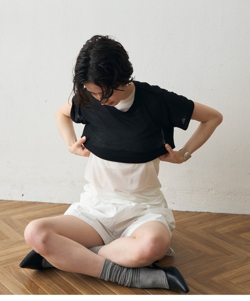 Trish(トリッシュ)の「Pack de 2 T-shirts(Tシャツ/カットソー・レディース・ボルドー/イエロー/ブルー/ブラック/レッド/ホワイト・LARGE/MEDIUM)」の10枚目の写真