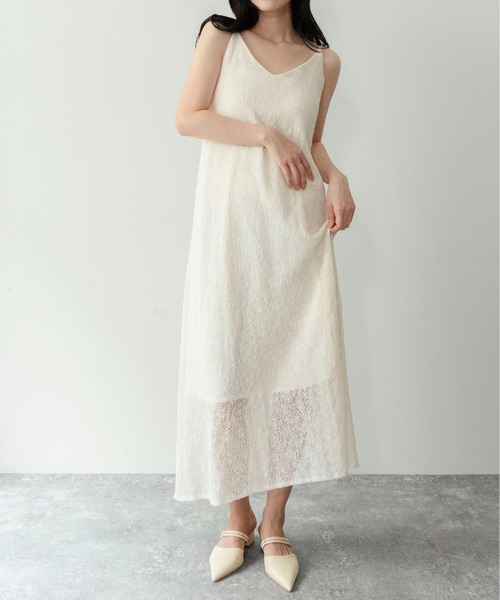 on:nue(オンニュ)の「【on:nue】カラミレースキャミワンピース/2026 SS COLLECTION(ワンピース・レディース・アイボリー/ブラック/ホワイト・FREE)」の13枚目の写真
