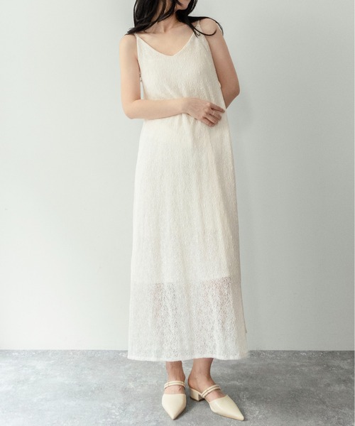 on:nue(オンニュ)の「【on:nue】カラミレースキャミワンピース/2026 SS COLLECTION(ワンピース・レディース・アイボリー/ブラック/ホワイト・FREE)」の15枚目の写真