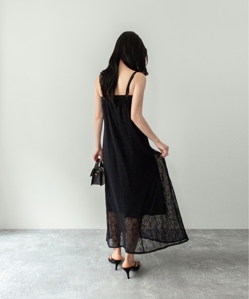 on:nue(オンニュ)の「【on:nue】カラミレースキャミワンピース/2026 SS COLLECTION(ワンピース・レディース・アイボリー/ブラック/ホワイト・FREE)」の8枚目の写真