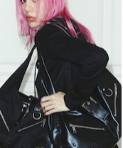 NOT KNOWING（ノットノーイング）の「Black Moto Hobo Bag（トートバッグ・レディース・ホワイト・FREE）」の18枚目の写真
