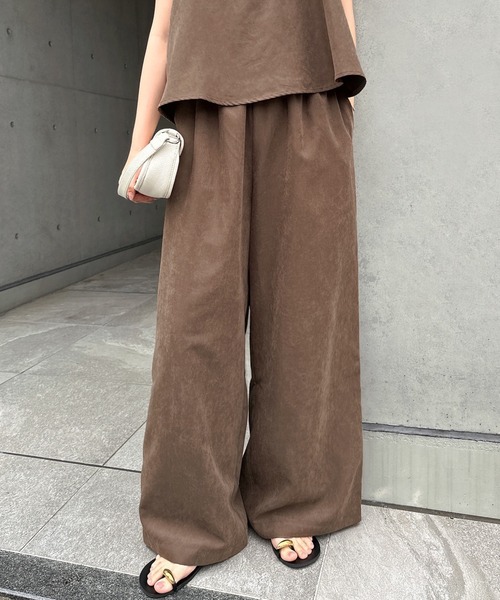 andme(アンドミー)の「ギャザーイージーワイドパンツ(その他パンツ・レディース・ブラウン/ブラック/キナリ・M/L)」の3枚目の写真