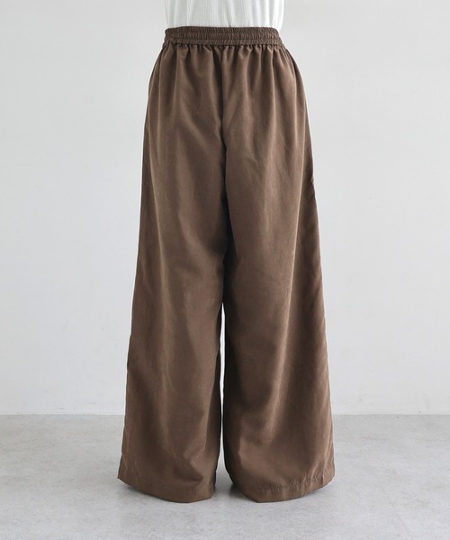 andme(アンドミー)の「ギャザーイージーワイドパンツ(その他パンツ・レディース・ブラウン/ブラック/キナリ・M/L)」の22枚目の写真