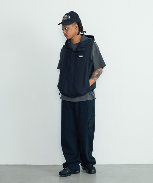 XLARGE（エクストララージ）の「MAKE 4U S/S TEE（Tシャツ/カットソー・メンズ・ブラウン/チャコール/オフホワイト・S/XL/L/M）」の9枚目の写真