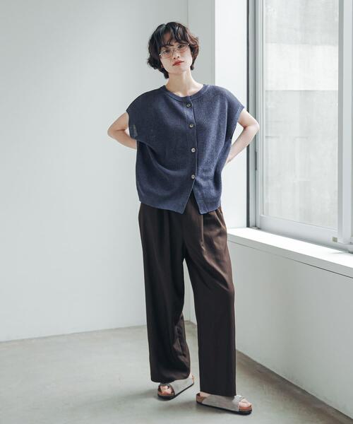 URBAN RESEARCH DOORS(アーバンリサーチドアーズ)の「『洗濯可/UVカット』『UR TECH』Aircare2WAYニットベスト(ベスト・レディース・グレー系その他/ブラウン/ブルー・FREE)」の9枚目の写真