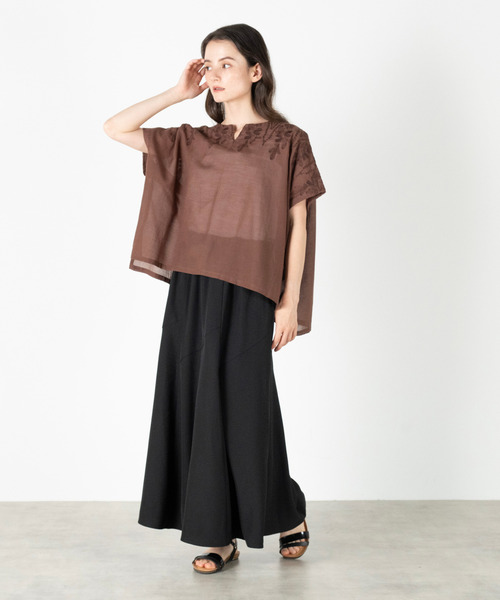 MELROSE claire(メルローズ クレール)の「【ドライボイル刺しゅうブラウス】(シャツ/ブラウス・レディース・オフホワイト/ブラック/ネイビー/ブラウン・FREE)」の19枚目の写真