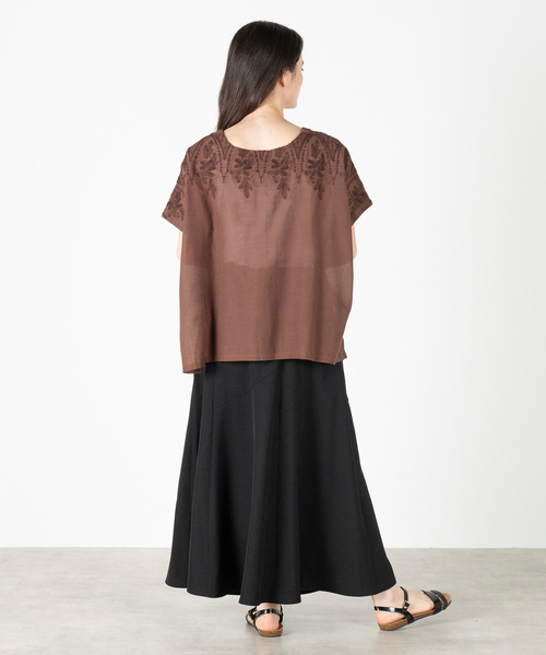 MELROSE claire(メルローズ クレール)の「【ドライボイル刺しゅうブラウス】(シャツ/ブラウス・レディース・オフホワイト/ブラック/ネイビー/ブラウン・FREE)」の22枚目の写真