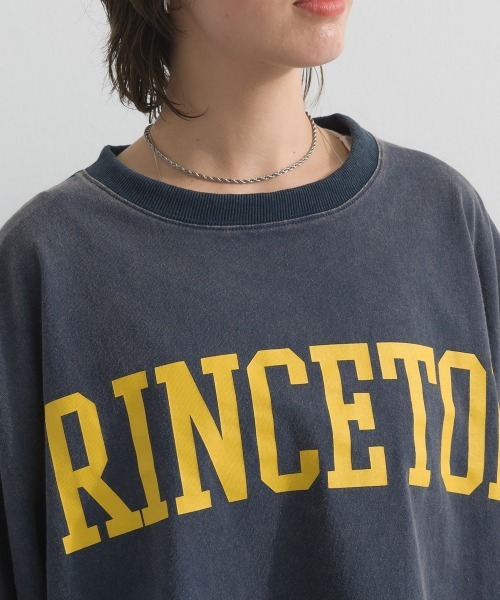 enhaut(アンオート)の「OEパウダー天竺 PRINCETON ロゴ 短丈 ワイドボリューム Tシャツ(Tシャツ/カットソー・レディース・グリーン/ネイビー/アイボリー/チャコールグレー・FREE)」の7枚目の写真