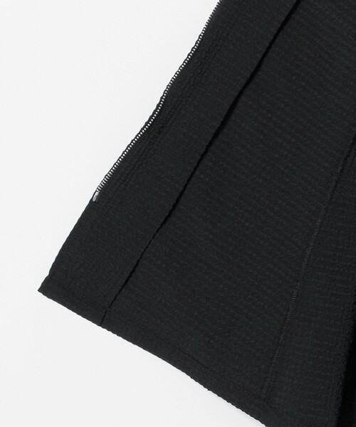 A DAY IN THE LIFE UNITED ARROWS（アデイインザライフユナイテッドアローズ）の「サッカー ペプラム ジップベスト ＜A DAY IN THE LIFE＞（Tシャツ/カットソー・レディース・ダークブラウン/ネイビー/ブラック・FREE）」の16枚目の写真