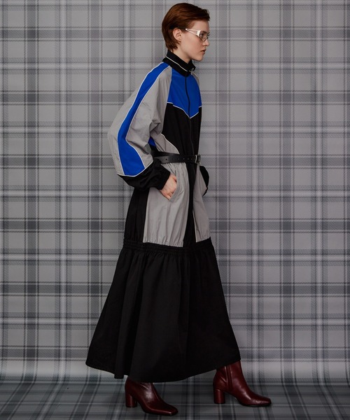 MAISON SPECIAL（メゾンスペシャル）の「Sporty Dress/スポーティワンピース（ワンピース・レディース・ブラック/カーキ/オフホワイト・38/36）」の5枚目の写真