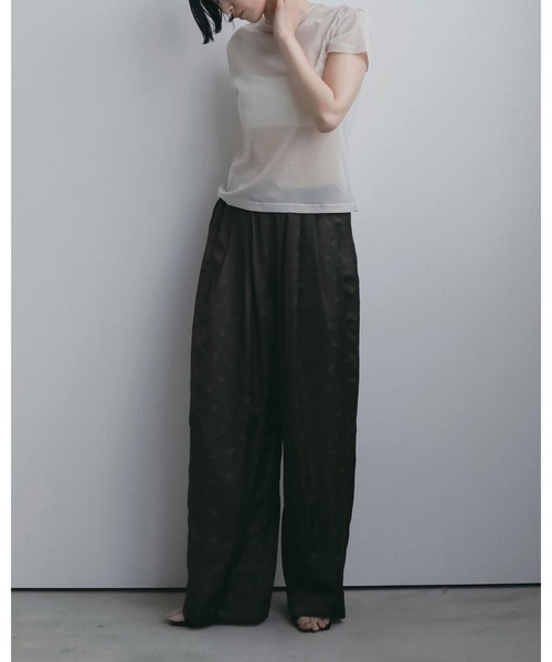 anuke（アンヌーク）の「Flower Jacquard Roughpants（その他パンツ・レディース・ブラウン/チャコールグレー・36inch/38inch）」の7枚目の写真