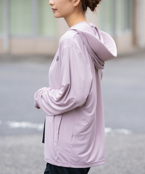 K-SWISS(ケースイス)の「【K-SWISS/ケースイス】接触冷感パーカー/ジップアップフードパーカー(パーカー・レディース・ブラック/ホワイト/ピンク・MEDIUM/LARGE/X-LARGE)」の4枚目の写真