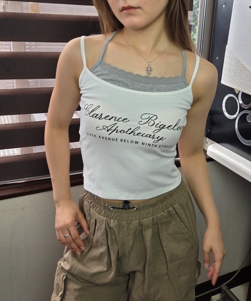 tolene(トレネ)の「レイヤード風 レース ヴィンテージライクキャミソール(キャミソール・レディース・チャコールグレー/ホワイト・FREE)」の18枚目の写真
