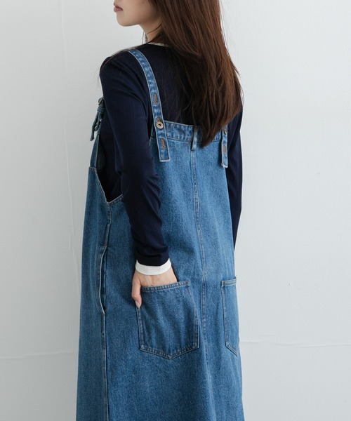 URBAN RESEARCH Sonny Label(アーバンリサーチサニーレーベル)の「デニムキャミジャンパースカート(ジャンパースカート・レディース・インディゴブルー/ブラック・FREE)」の21枚目の写真