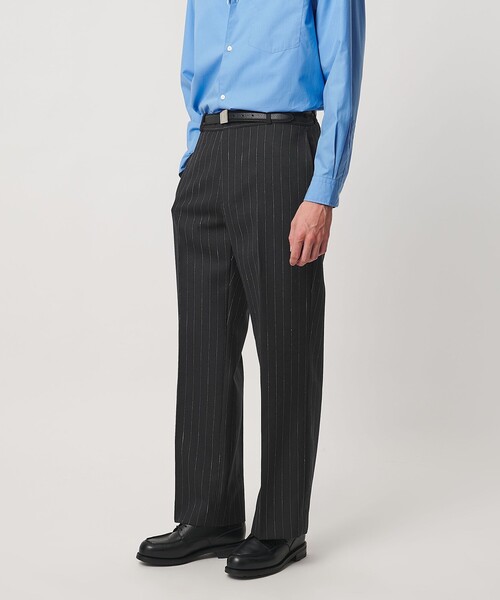UNITED ARROWS(ユナイテッドアローズ)の「ポーラ ピンストライプ ワイドストレート パンツ(スラックス・メンズ・ブラック・XL/M/S/L)」の2枚目の写真
